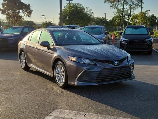 2023 Toyota Camry LE