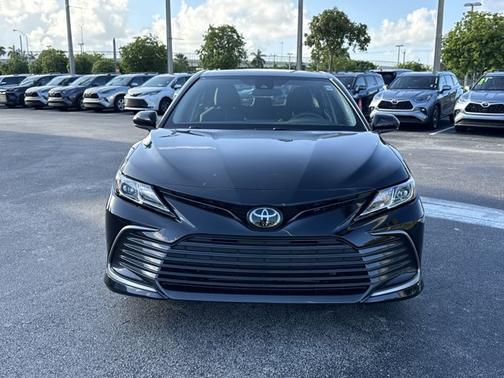 2022 Toyota Camry LE