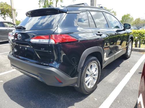 2022 Toyota Corolla Cross LE