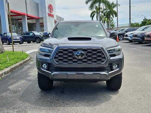 2022 Toyota Tacoma SR5