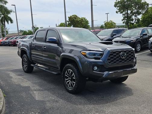 2022 Toyota Tacoma SR5