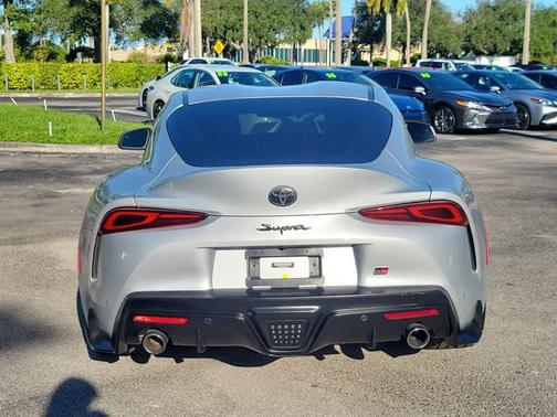 2022 Toyota GR Supra 2.0