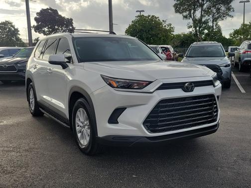 2024 Toyota Grand Highlander XLE