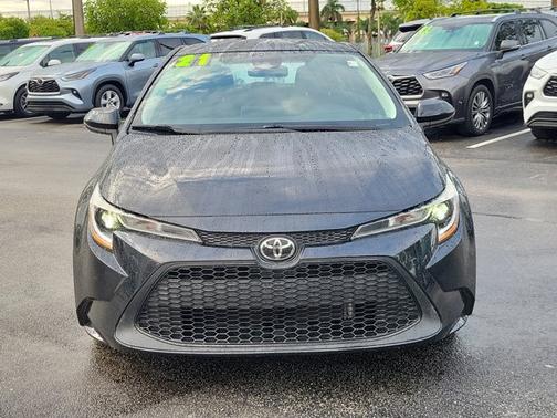 2021 Toyota Corolla LE