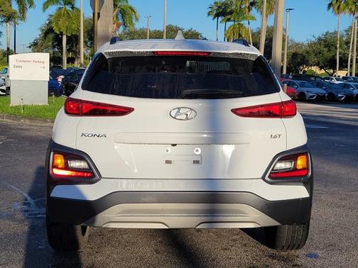 2021 Hyundai KONA NIGHT