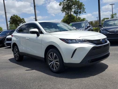 2022 Toyota Venza LE