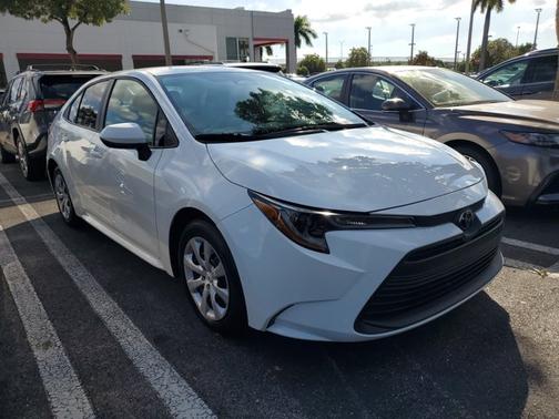 2024 Toyota Corolla LE