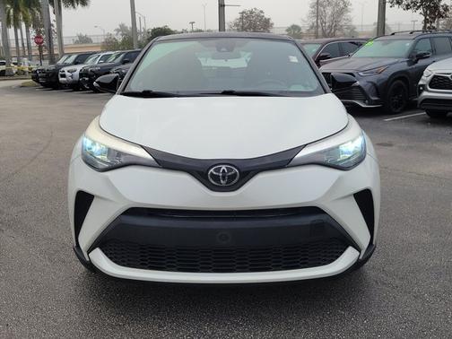 2020 Toyota C-HR XLE
