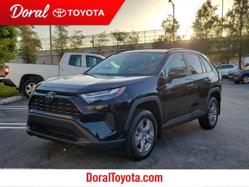 2024 Toyota RAV4 XLE