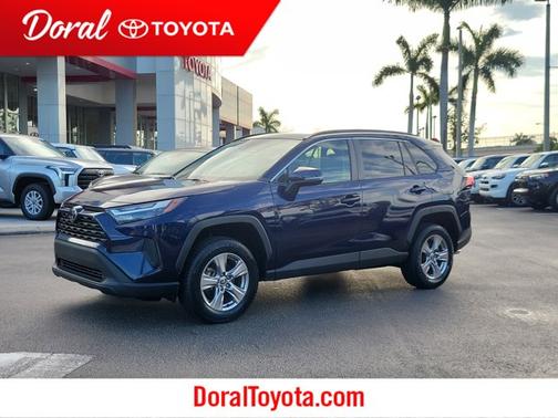2022 Toyota RAV4 XLE