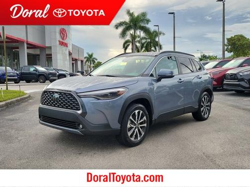 2022 Toyota Corolla Cross XLE
