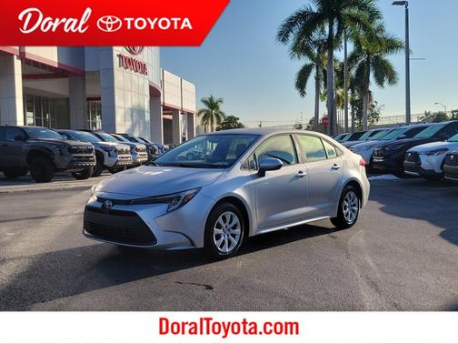 2025 Toyota Corolla Hybrid LE
