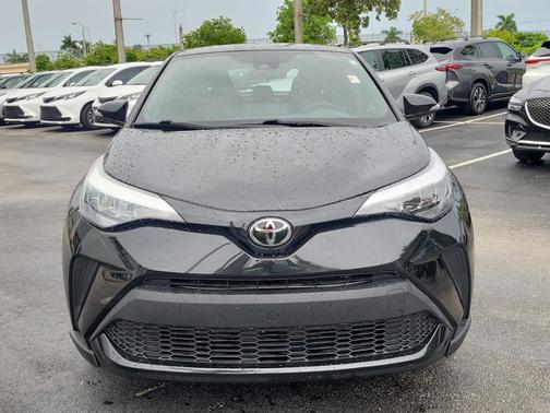 2021 Toyota C-HR XLE