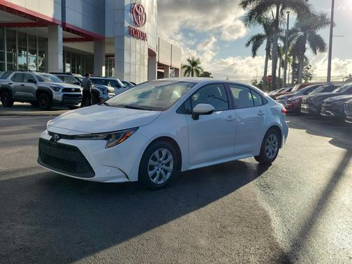 2020 Toyota Corolla LE