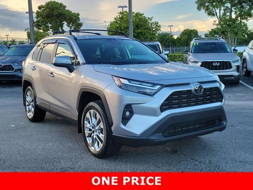 2024 Toyota RAV4 XLE Premium