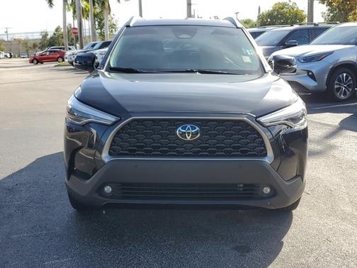2024 Toyota Corolla Cross XLE