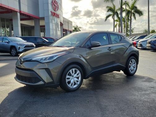 2021 Toyota C-HR LE