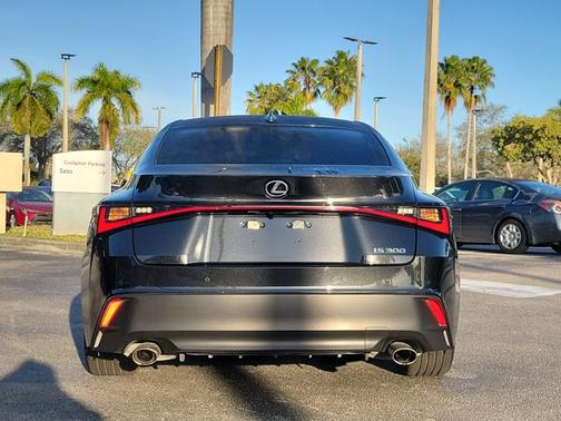 2023 Lexus IS 300 Base