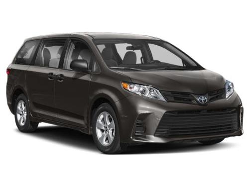 2020 Toyota Sienna XLE