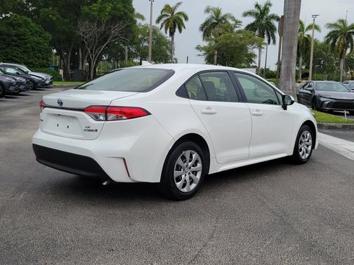 2023 Toyota Corolla Hybrid LE