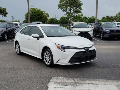 2023 Toyota Corolla Hybrid LE