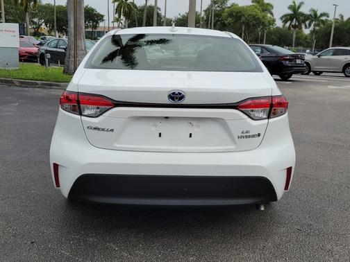 2023 Toyota Corolla Hybrid LE