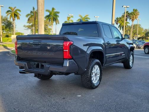 2024 Toyota Tacoma SR5
