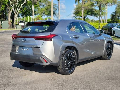 2021 Lexus UX 200 Base