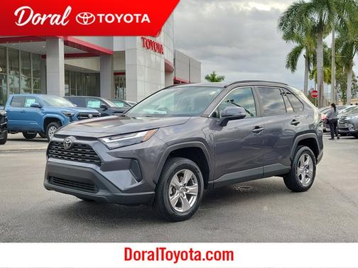 2023 Toyota RAV4 XLE