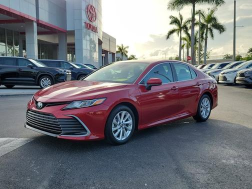 2024 Toyota Camry LE