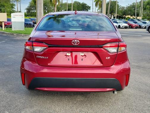 2022 Toyota Corolla LE