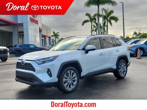 2023 Toyota RAV4 XLE Premium
