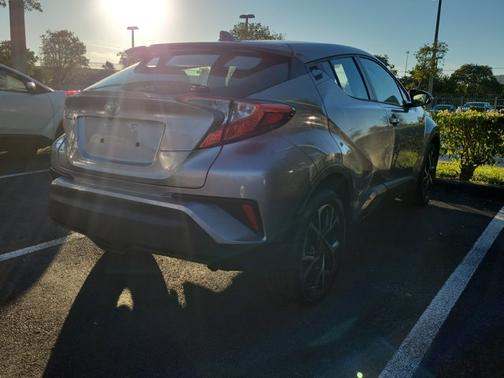 2020 Toyota C-HR XLE