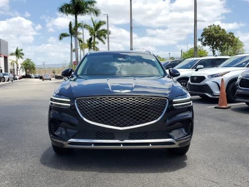 2023 Genesis GV70 2.5T