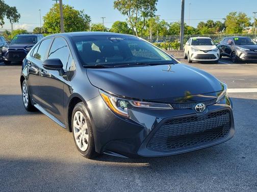 2020 Toyota Corolla LE