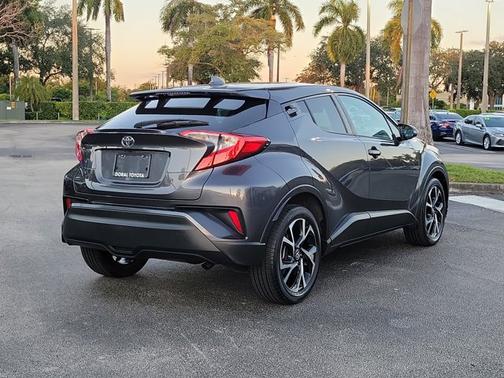 2019 Toyota C-HR XLE