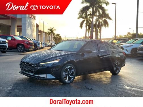 2022 Hyundai ELANTRA Limited