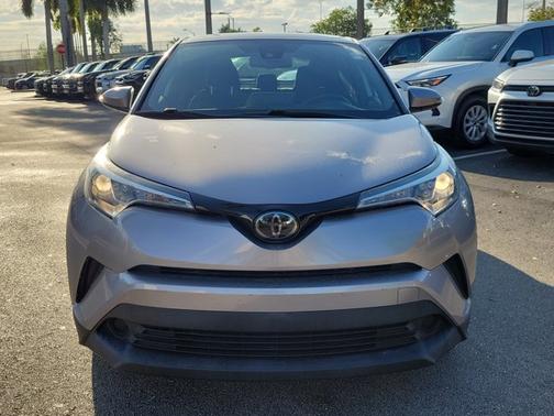 Silver 2019 Toyota C-HR XLE