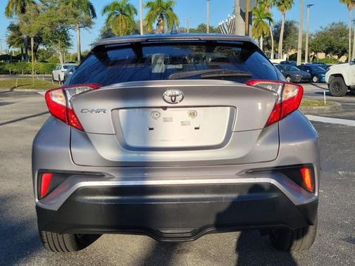 2019 Toyota C-HR XLE