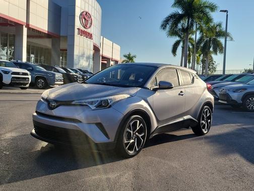 2019 Toyota C-HR XLE