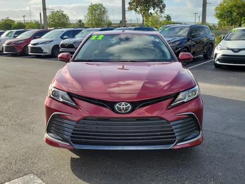 2022 Toyota Camry LE