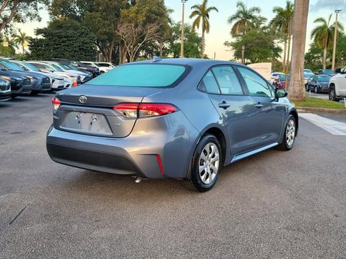 Celestite 2025 Toyota Corolla LE