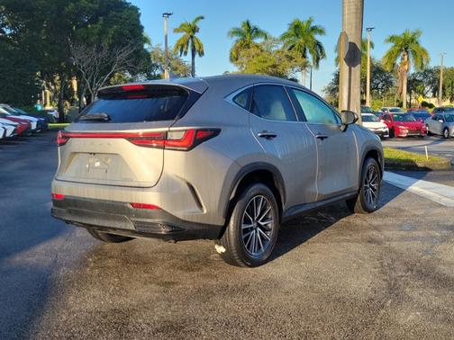 2023 Lexus NX 250 Premium