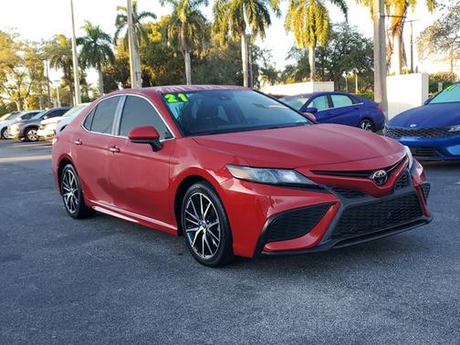 2021 Toyota Camry SE