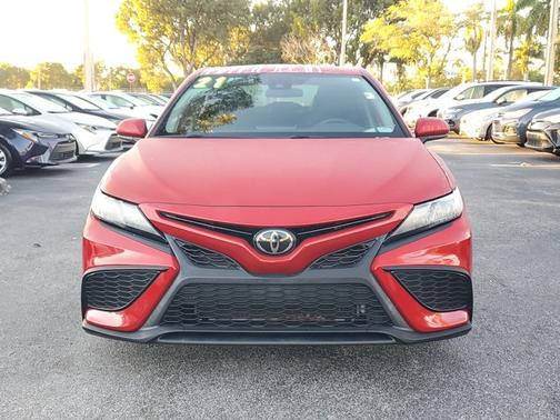 2021 Toyota Camry SE