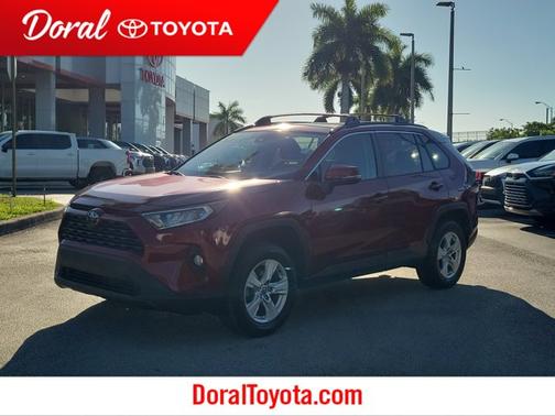 Pearl 2021 Toyota RAV4 XLE