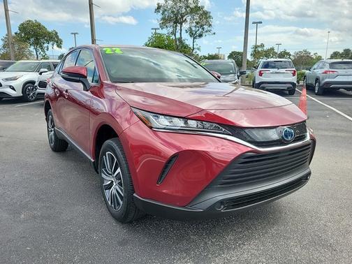2022 Toyota Venza LE