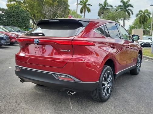 2022 Toyota Venza LE
