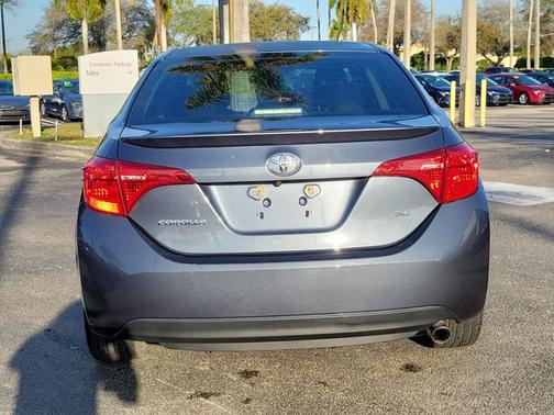 2019 Toyota Corolla SE