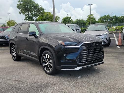 2024 Toyota Grand Highlander Hybrid MAX Limited